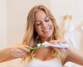 The Complete Guide to the Best Natural Whitening Toothpaste for a Brighter, Healthier Smile